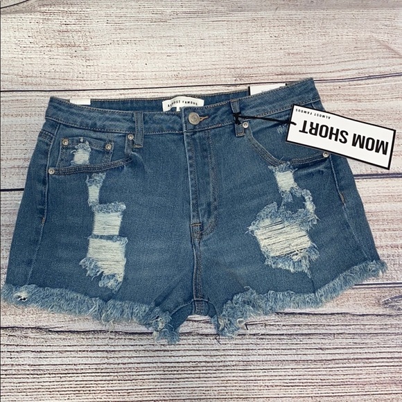 Almost Famous Pants - ALMOST FAMOUS WOMEN'S DISTRESSED MOM SHORTS SIZE 7